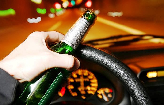 peruviano ubriaco travolge quattro pedoni