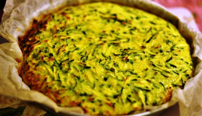 Pezzi di plastica nella frittata dei bambini