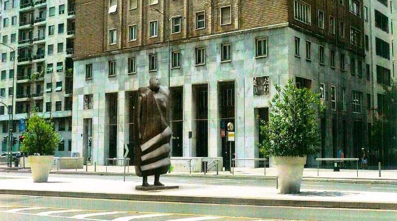 La statua di Rachele Bianchi dedicata a Milano