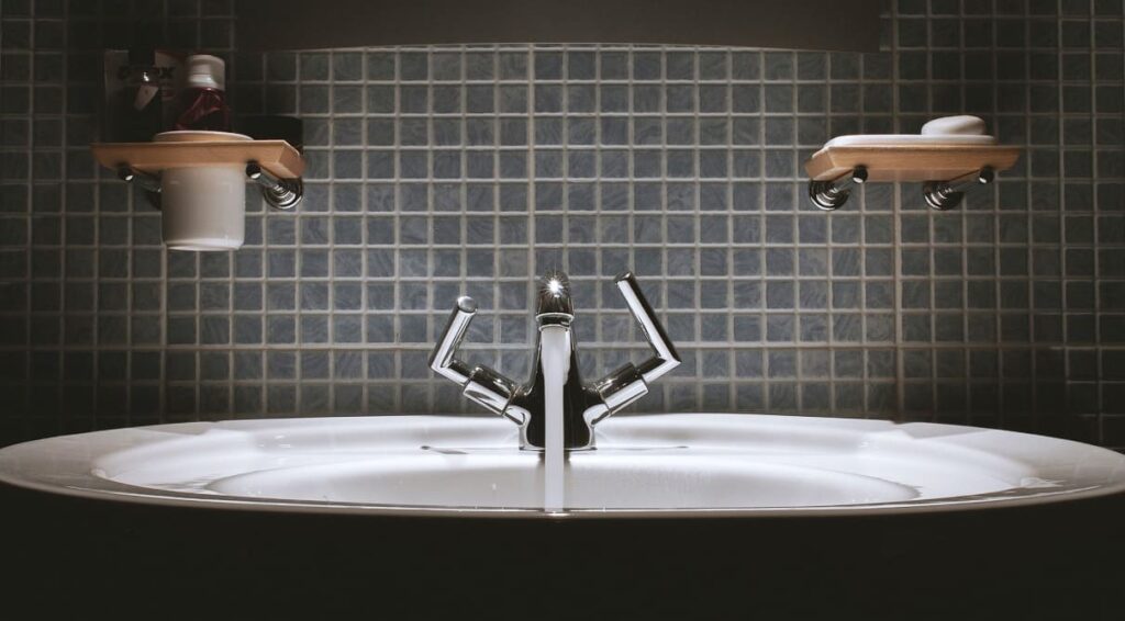 Come scegliere la rubinetteria da bagno