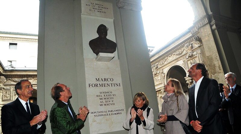 scoperti i busti dei sindaci Tognoli e Formentini - ph comune di Milano