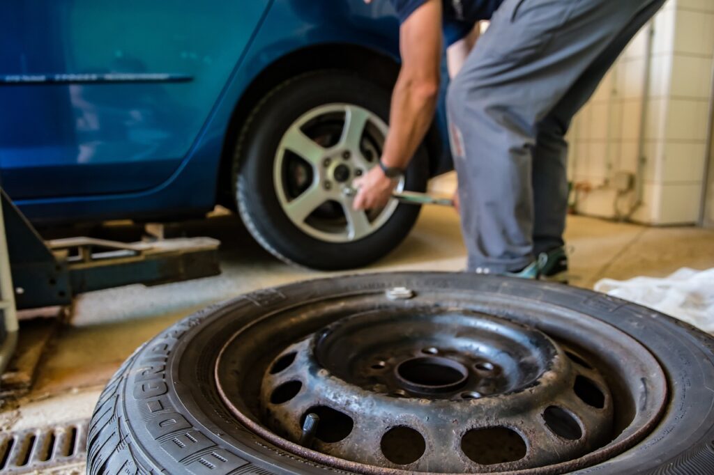 Quando si cambiano le gomme estive? Quali sono le sanzioni