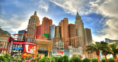 Las Vegas Fremont Street Experience: storia, luci e adrenalina nel centro storico