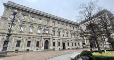 Milano che cambia, tra case, comunità e comunicazione: Conte e Bottero a “La città visibile”