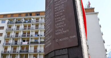 Milano ricorda i Martiri di piazzale Loreto: 82 anni dall’eccidio dei 15 antifascisti